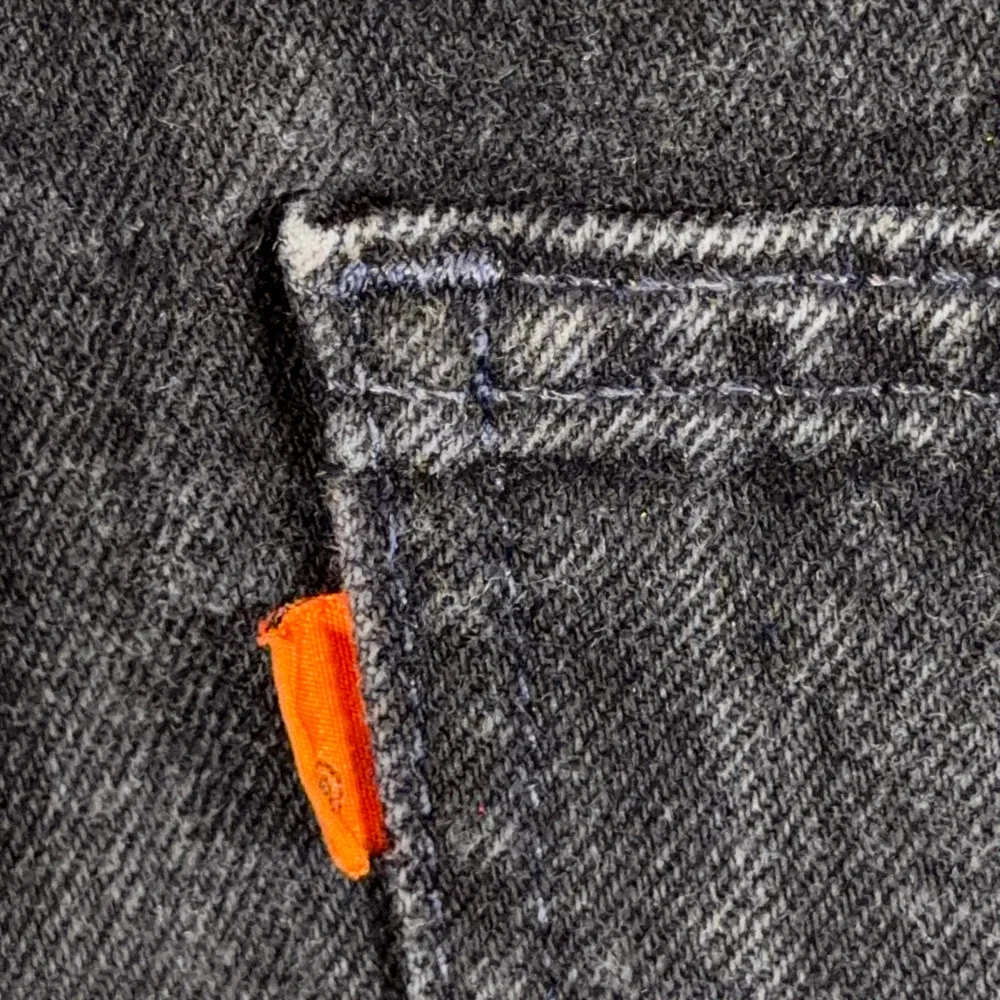 Vintage Levis Jeans Mens 30x34 Black 550 Relaxed Orange Tab USA 90s 33x34 Tag